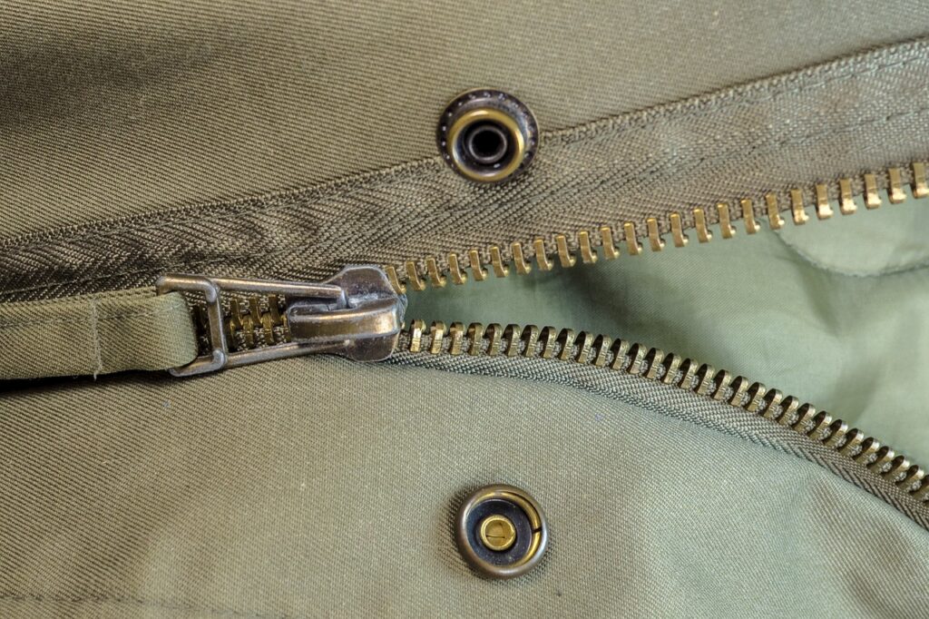 How to fix a zipper